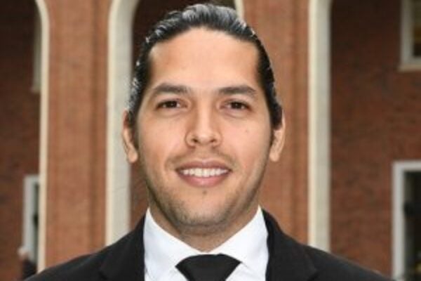 Headshot of Alejandro Martin-Gomez.